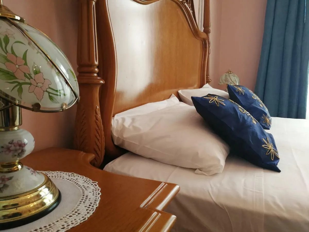 Guest house Sun City Boutique Rooms Pula